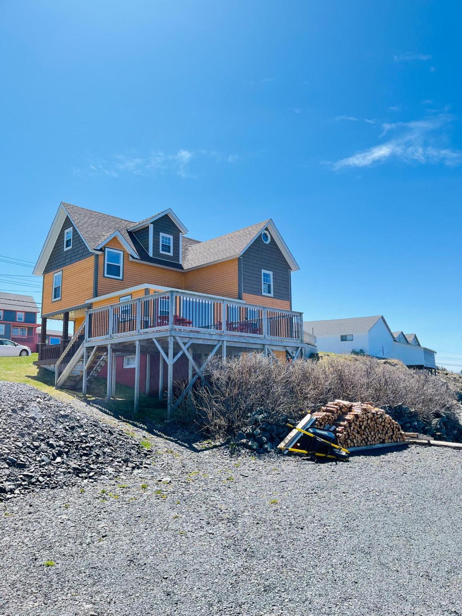 Toulinguet Inn - Suites Twillingate Exterior foto